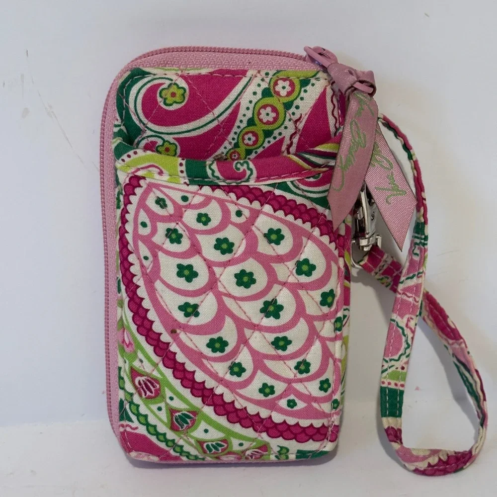 Vera Bradley Pink Swirls Zip ID Case Wristlet Wallet Quilted Cotton Paisley
